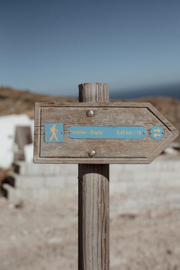 Santorini Sky, The Lodge Pýrgos エクステリア 写真